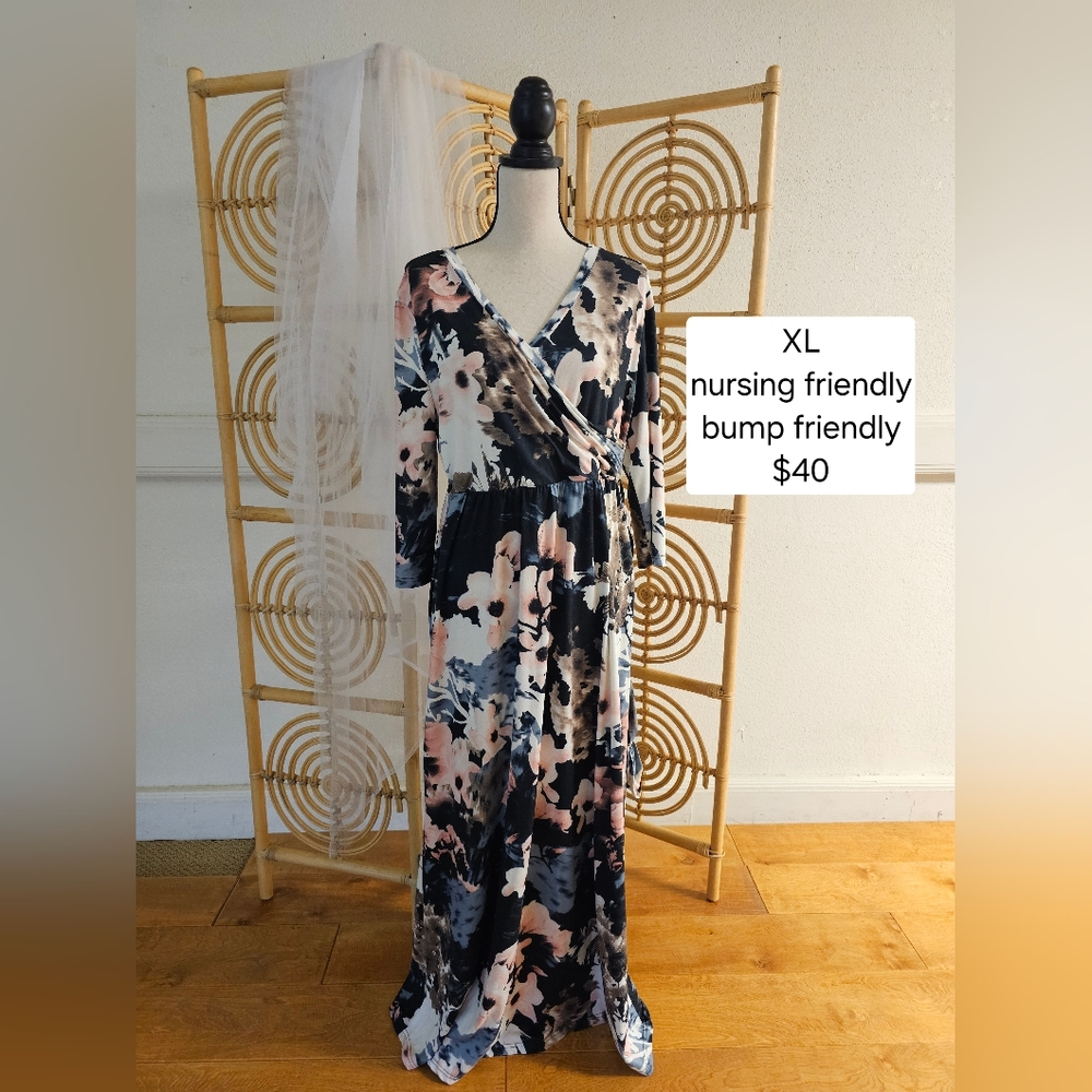 Nursing friendly dress